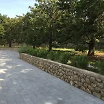 Kvarner Апартаменты *